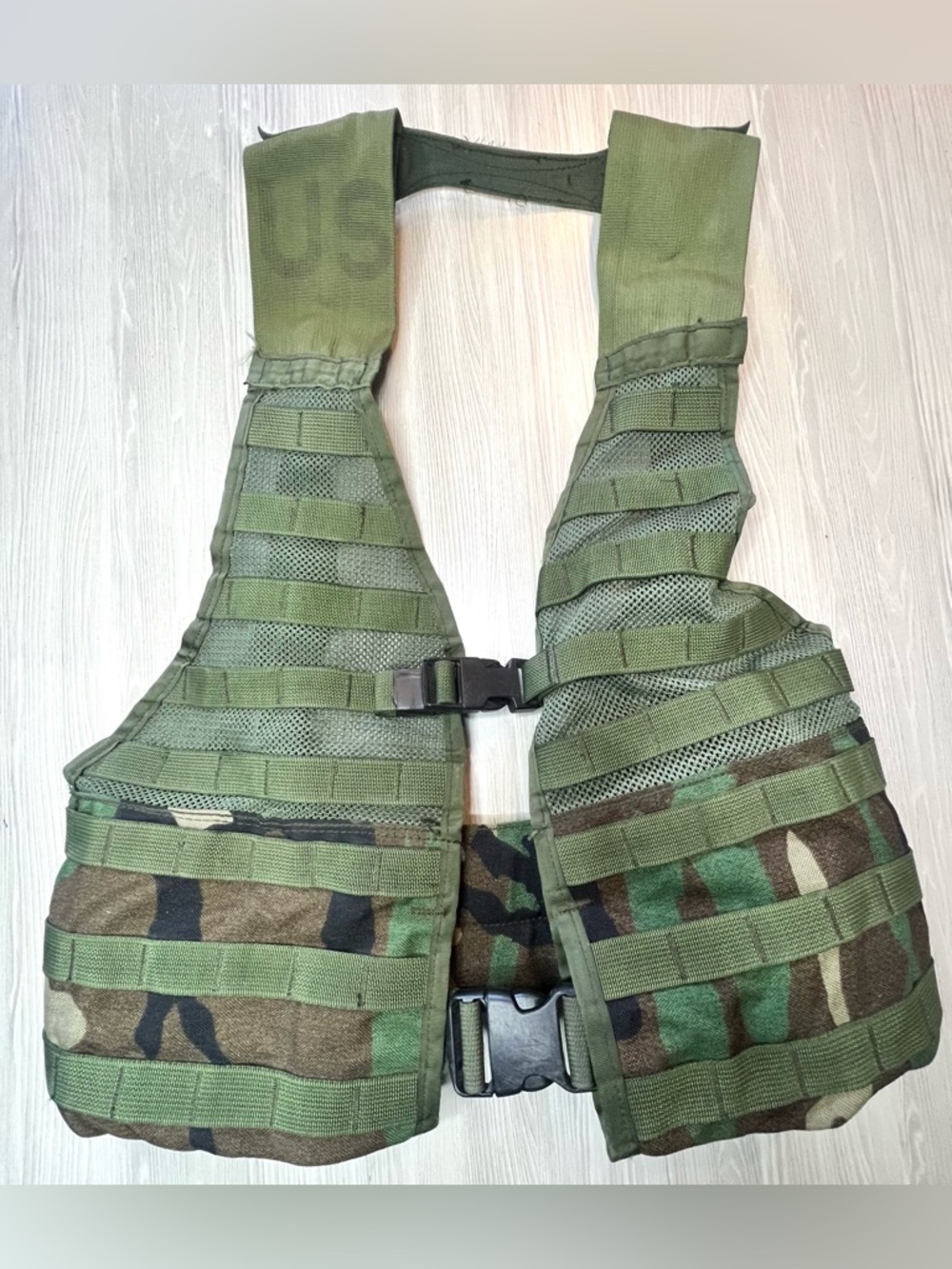 USGI Military MOLLE II FLC Load Bearing Vest - Woodland Camo - ITW Nexus Buckles